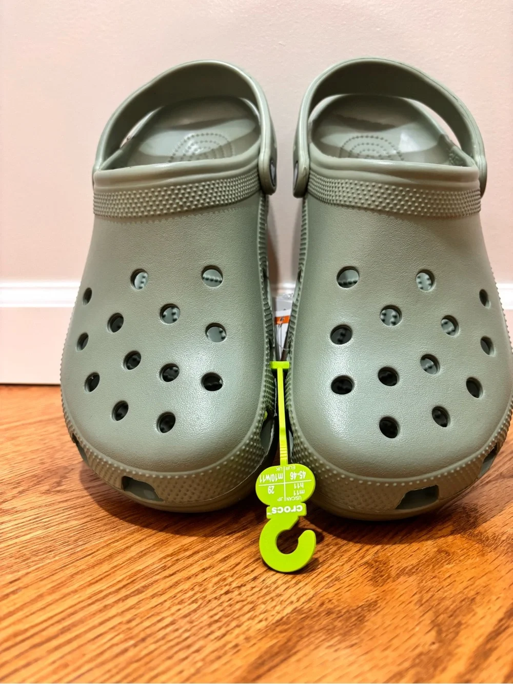 Brand new Unisex Crocs Classic Waterproof Marble Clog Shoes Size: m12
